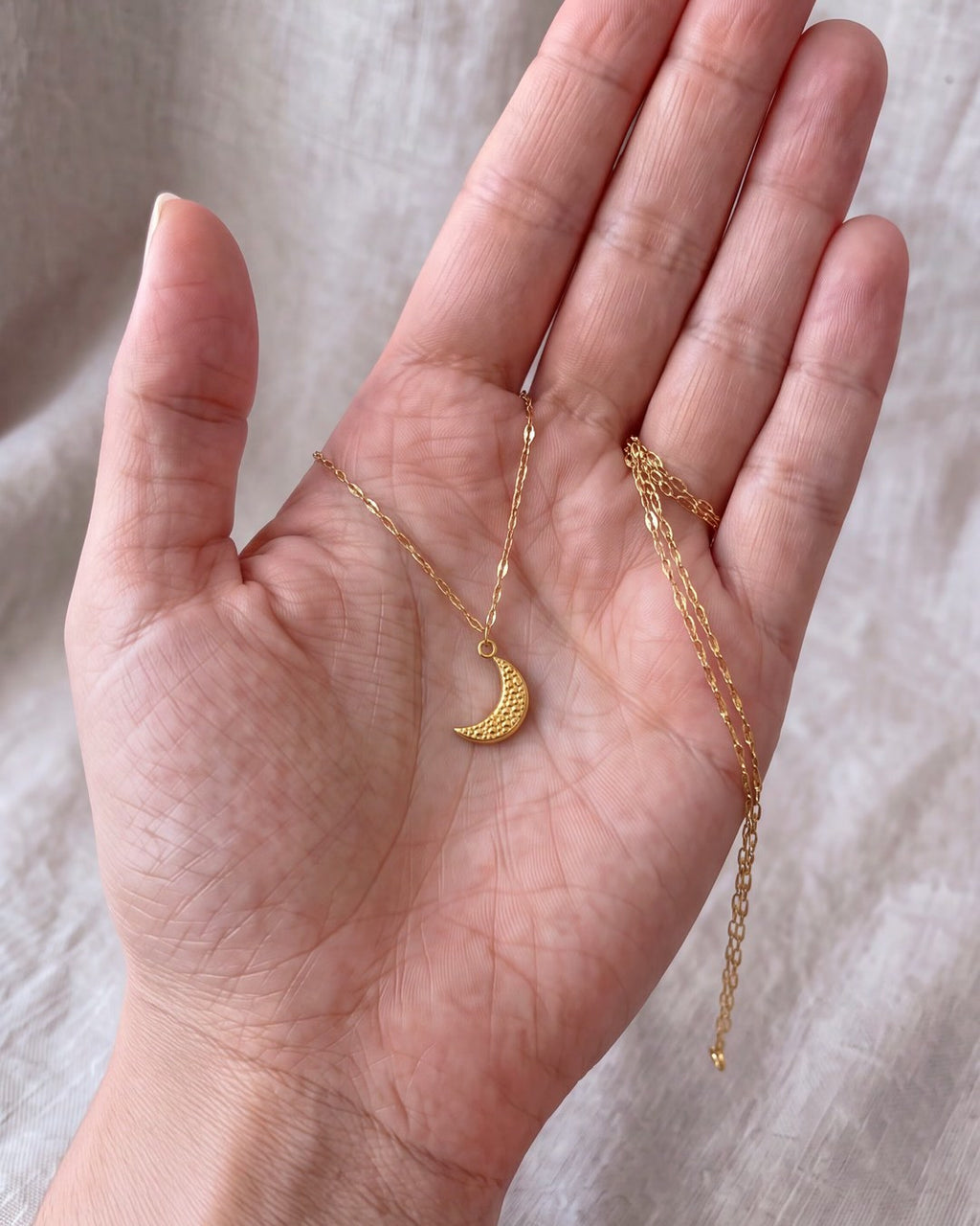 Luna Moon Necklace